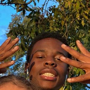 Meet your Posher, Jamari